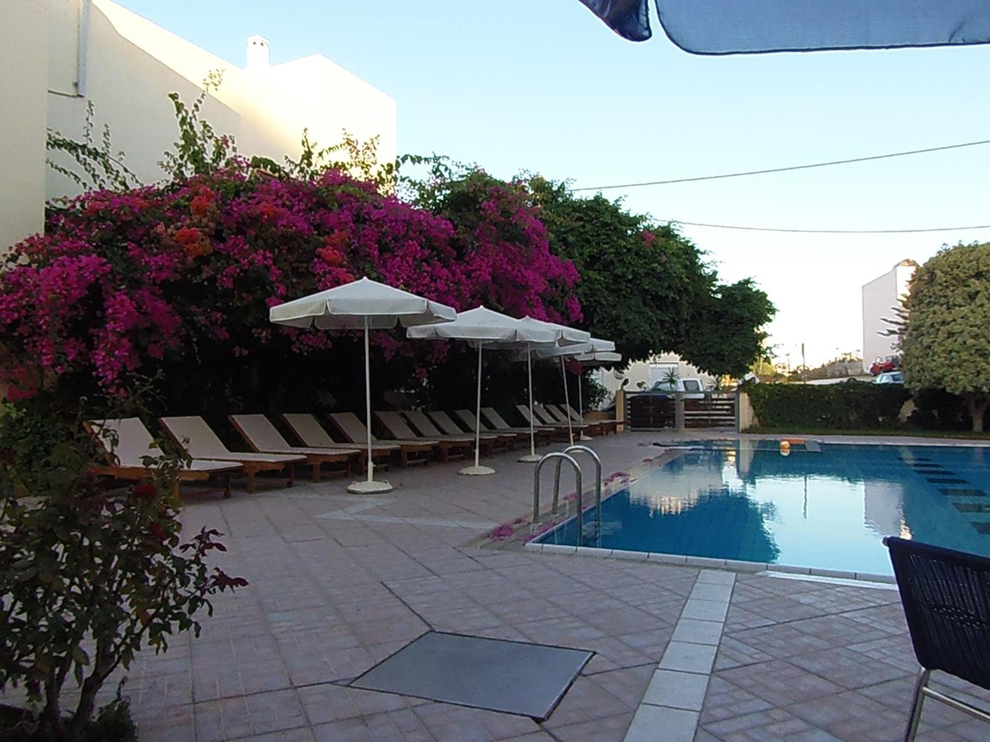 Atlantica Yakinthos Hotel Като Дарацо Екстериор снимка