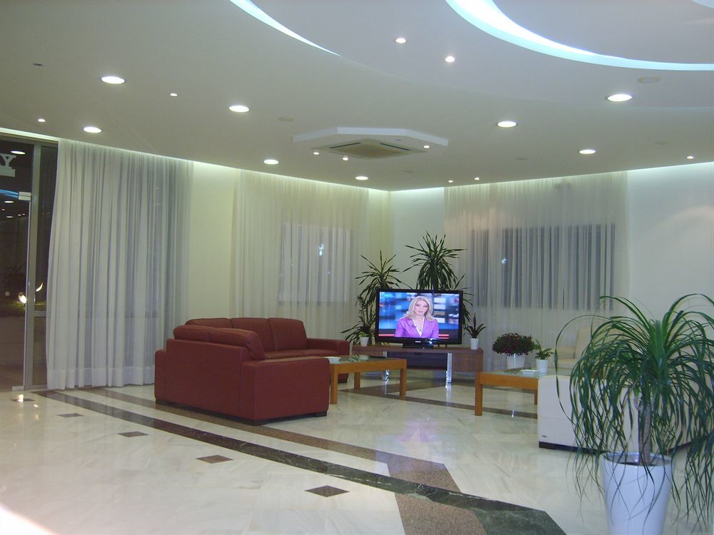 Atlantica Yakinthos Hotel Като Дарацо Екстериор снимка