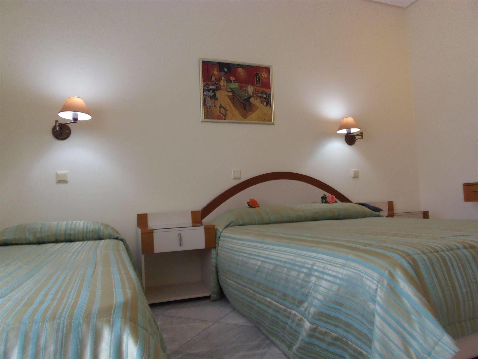Atlantica Yakinthos Hotel Като Дарацо Екстериор снимка