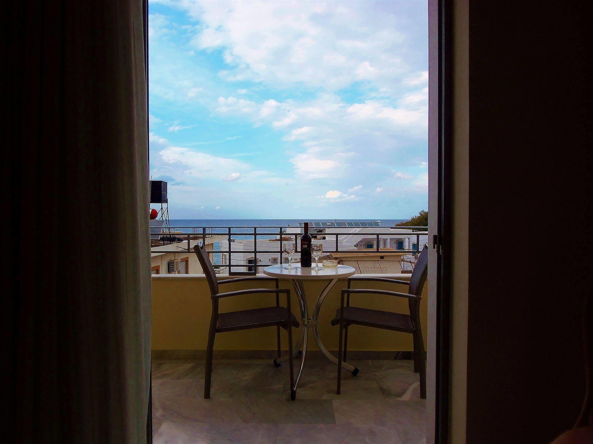 Atlantica Yakinthos Hotel Като Дарацо Екстериор снимка